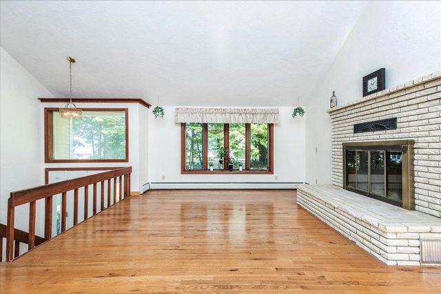 69 Peaslee Road, Merrimack, NH 03054