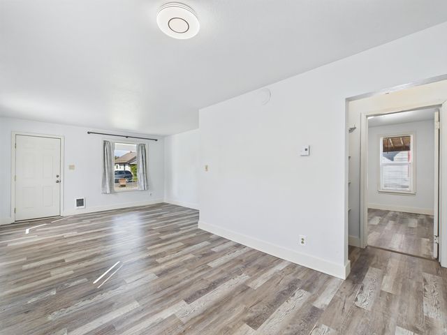 4812 N Nelson St, Spokane, WA 99207