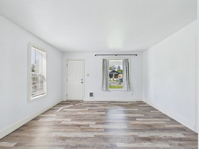 4812 N Nelson St, Spokane, WA 99207