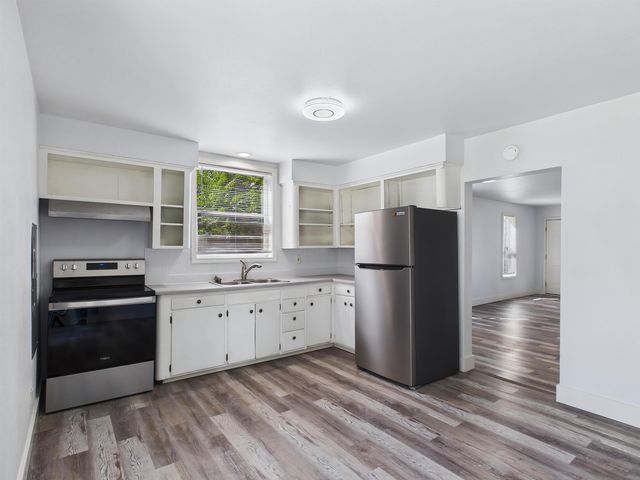 4812 N Nelson St, Spokane, WA 99207
