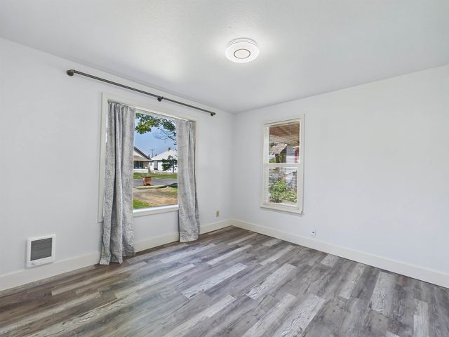 4812 N Nelson St, Spokane, WA 99207