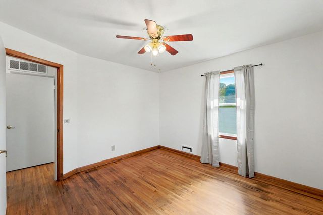 2850 N Meridian Ave, Wichita, KS 67204