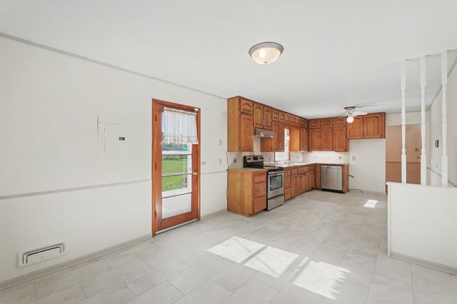 2850 N Meridian Ave, Wichita, KS 67204
