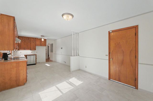 2850 N Meridian Ave, Wichita, KS 67204