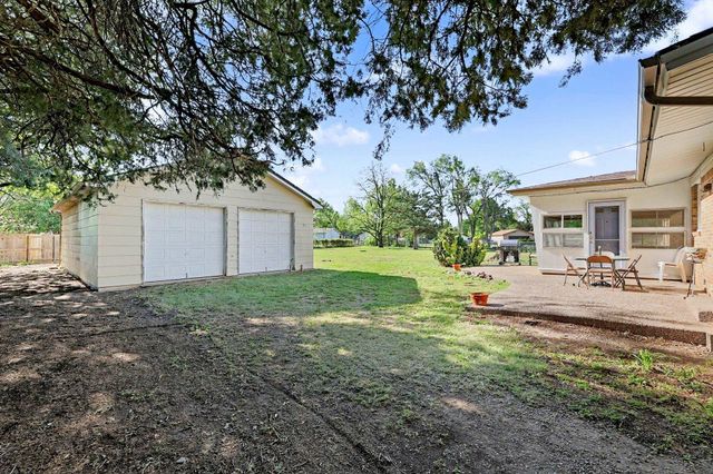 2850 N Meridian Ave, Wichita, KS 67204