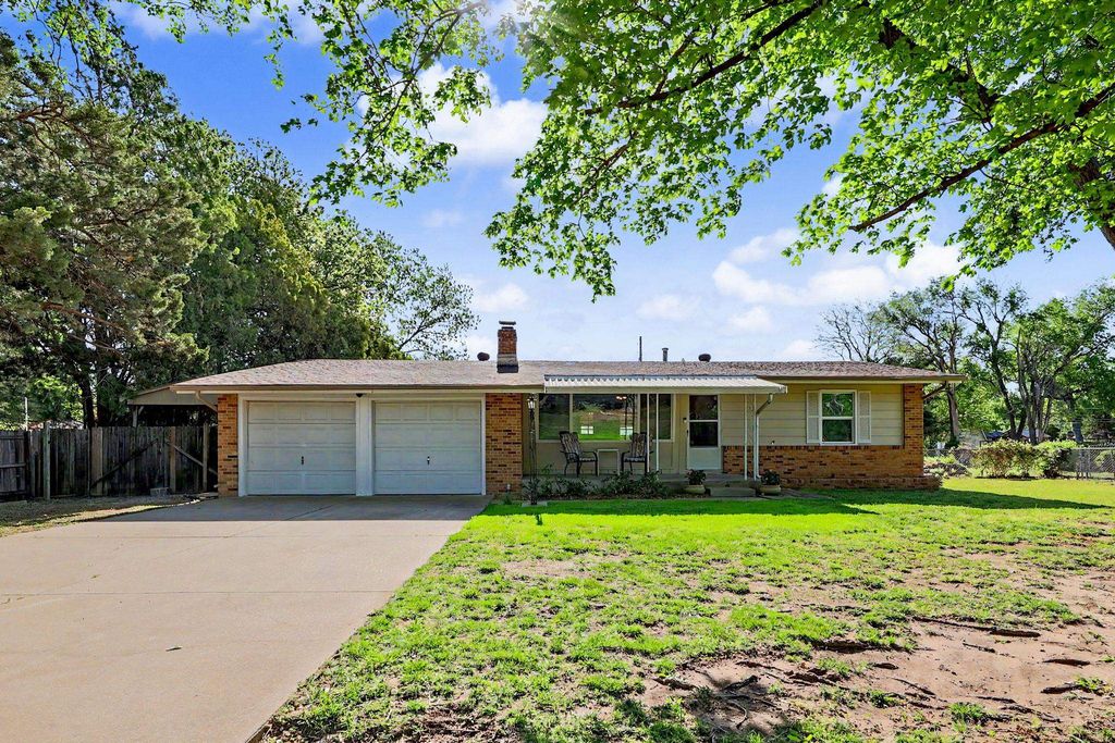 2850 N Meridian Ave, Wichita, KS 67204
