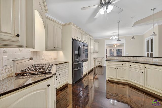 208 Huntington Court, Macon, GA 31210