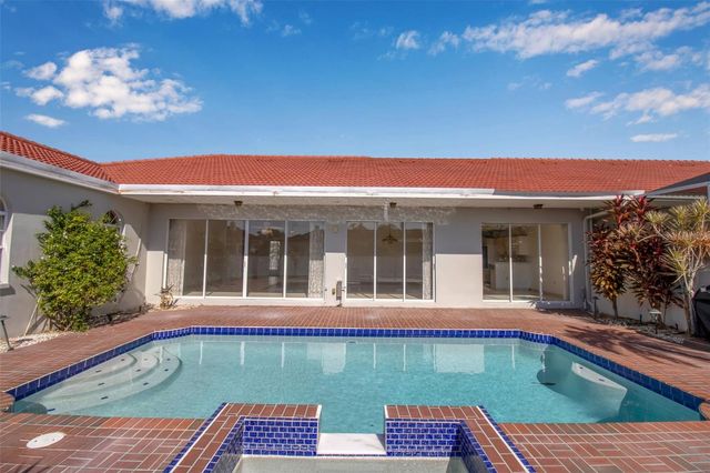 4706 61ST AVENUE DRIVE W, Bradenton, FL 34210