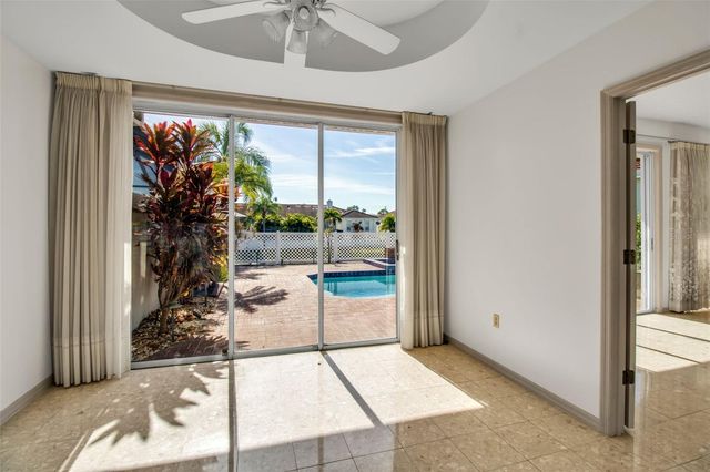 4706 61ST AVENUE DRIVE W, Bradenton, FL 34210