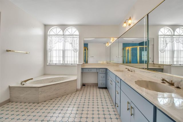 4706 61ST AVENUE DRIVE W, Bradenton, FL 34210