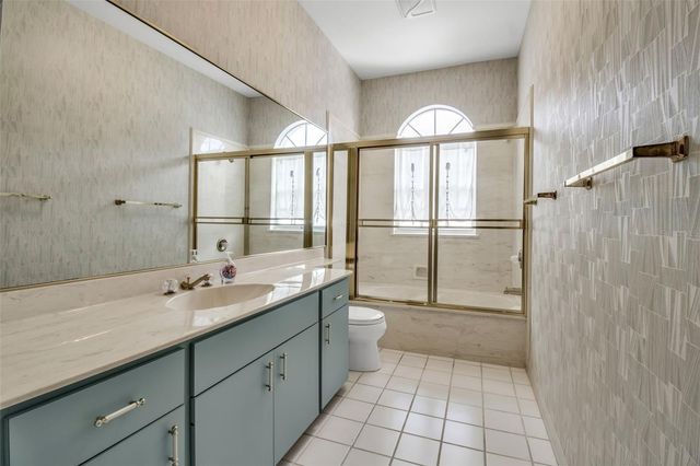 4706 61ST AVENUE DRIVE W, Bradenton, FL 34210