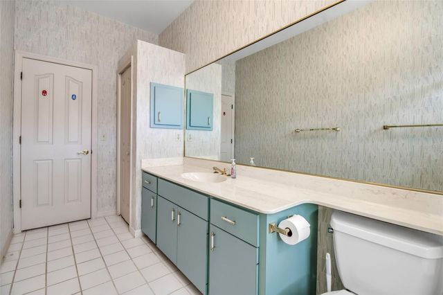 4706 61ST AVENUE DRIVE W, Bradenton, FL 34210