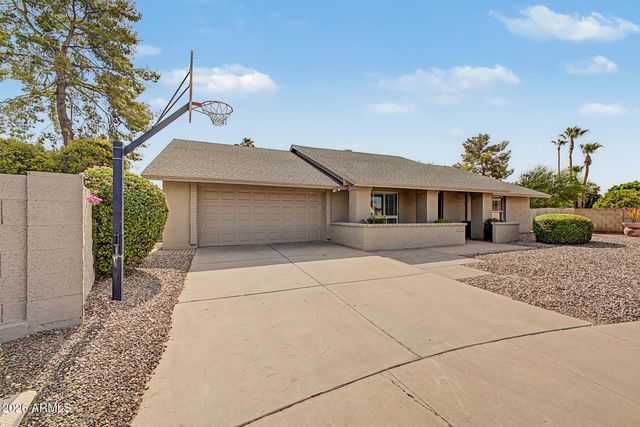 2445 S CATARINA --, Mesa, AZ 85202