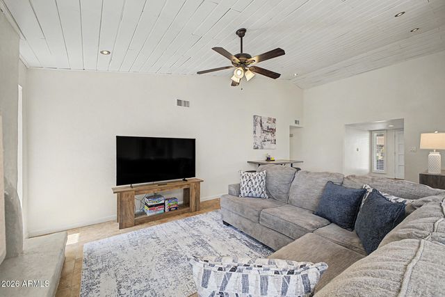 2445 S CATARINA --, Mesa, AZ 85202