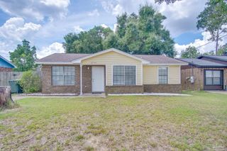 2709 Chicago Ct, Pensacola, FL 32526