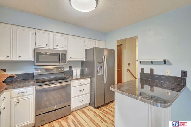 1700 W Plum Street, Lincoln, NE 68522