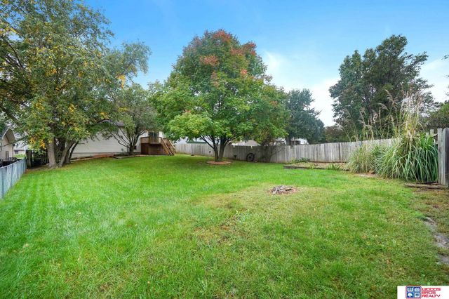 1700 W Plum Street, Lincoln, NE 68522