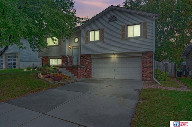 1700 W Plum Street, Lincoln, NE 68522