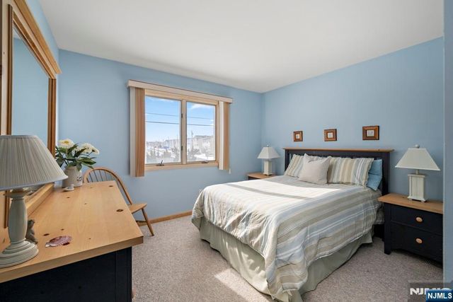 25 W Bayberry Drive, Beach Haven, NJ 08008