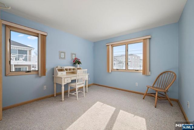 25 W Bayberry Drive, Beach Haven, NJ 08008