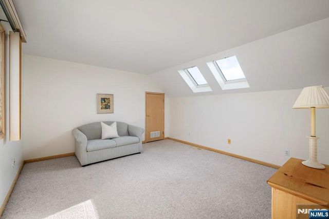 25 W Bayberry Drive, Beach Haven, NJ 08008