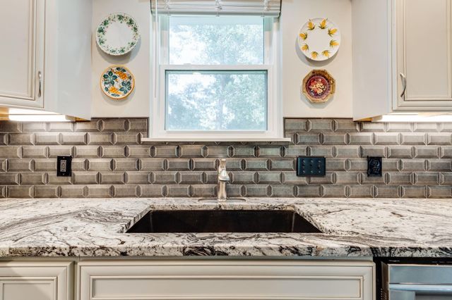 14010 E Bayley Cir, Wichita, KS 67230