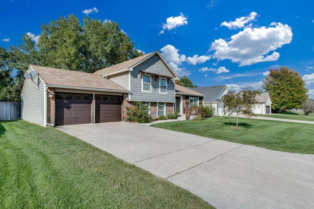 14010 E Bayley Cir, Wichita, KS 67230