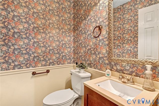 9902 Royerton Dr, Henrico, VA 23228