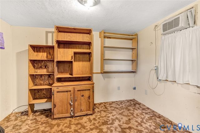 9902 Royerton Dr, Henrico, VA 23228
