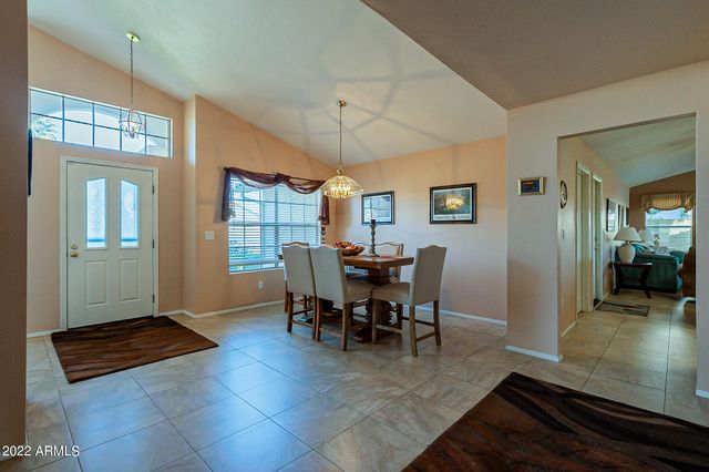 9023 W Lisbon Lane, Peoria, AZ 85382