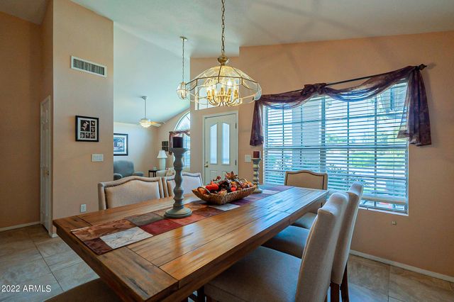 9023 W Lisbon Lane, Peoria, AZ 85382