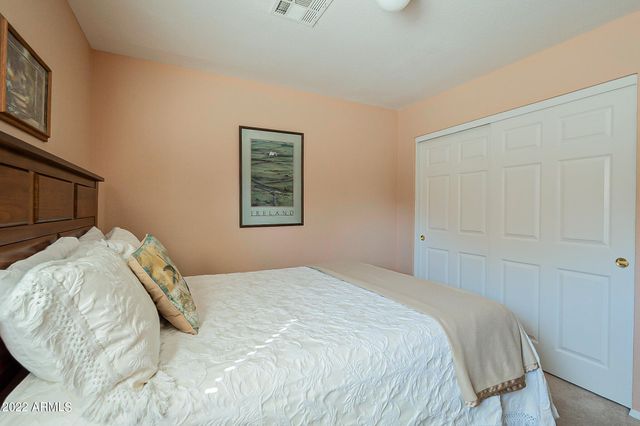 9023 W Lisbon Lane, Peoria, AZ 85382