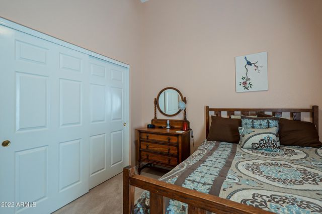 9023 W Lisbon Lane, Peoria, AZ 85382