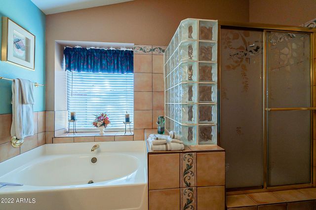 9023 W Lisbon Lane, Peoria, AZ 85382