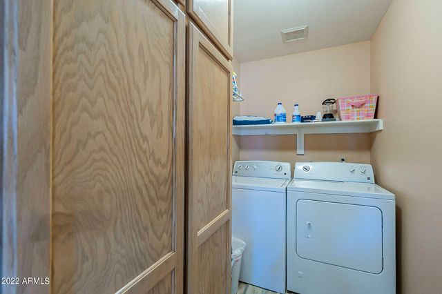 9023 W Lisbon Lane, Peoria, AZ 85382