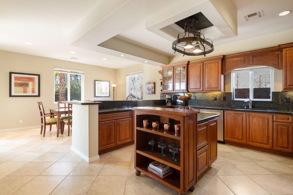 Image 12 of property listing at 8567 Summit Pass, Desert Hot Springs, CA 92240