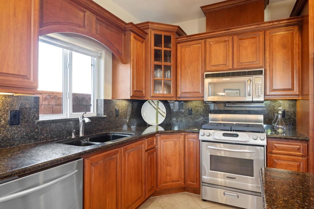 Image 14 of property listing at 8567 Summit Pass, Desert Hot Springs, CA 92240