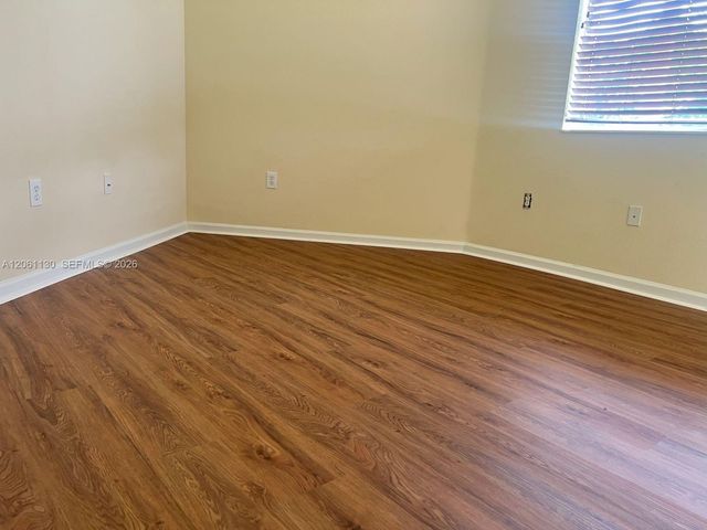 3500 Oaks Clubhouse Drive 207, Pompano Beach, FL 33069