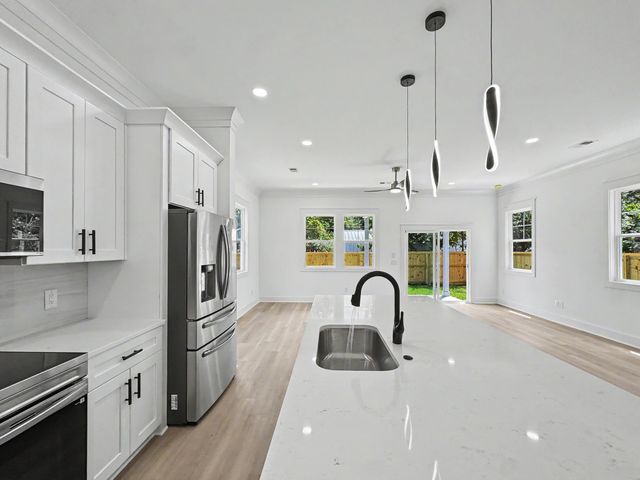 2629 Bonds Avenue, North Charleston, SC 29405