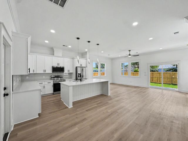 2629 Bonds Avenue, North Charleston, SC 29405