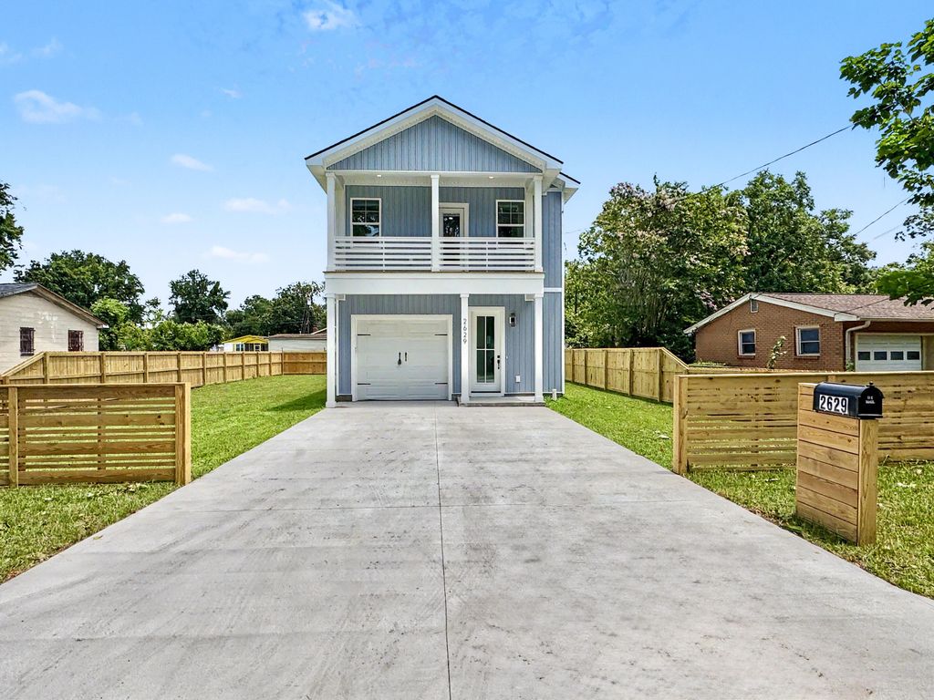 2629 Bonds Avenue, North Charleston, SC 29405