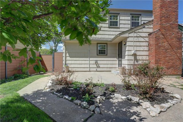 10813 Beacon Avenue, Kansas City, MO 64134