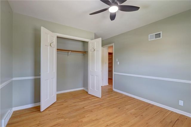 10813 Beacon Avenue, Kansas City, MO 64134