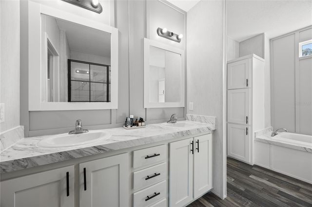 2362 NE COUNTY ROAD 1469, Hawthorne, FL 32640