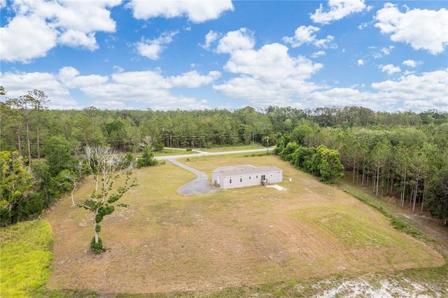 2362 NE COUNTY ROAD 1469, Hawthorne, FL 32640