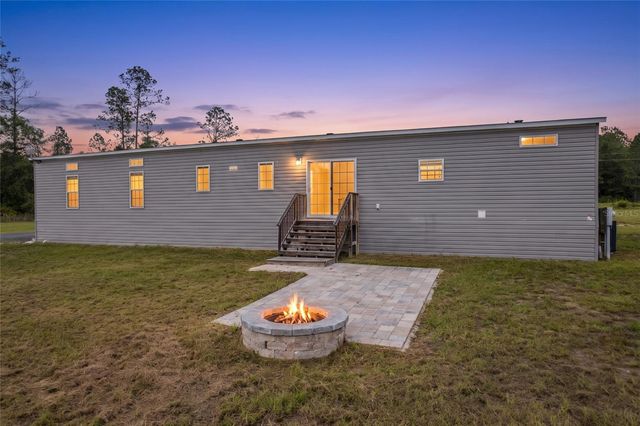 2362 NE COUNTY ROAD 1469, Hawthorne, FL 32640