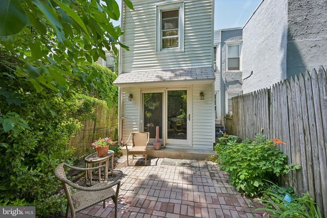 325 W SPRING AVE, Ardmore, PA 19003