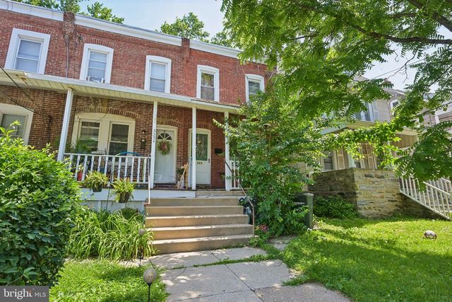 325 W SPRING AVE, Ardmore, PA 19003
