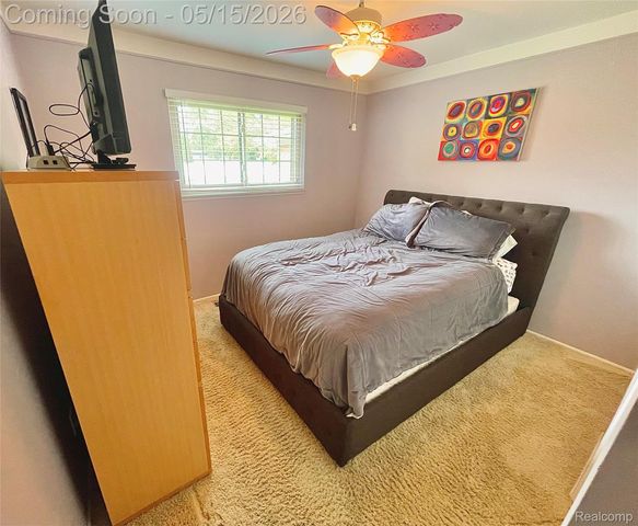 14042 Arden Avenue, Warren, MI 48088