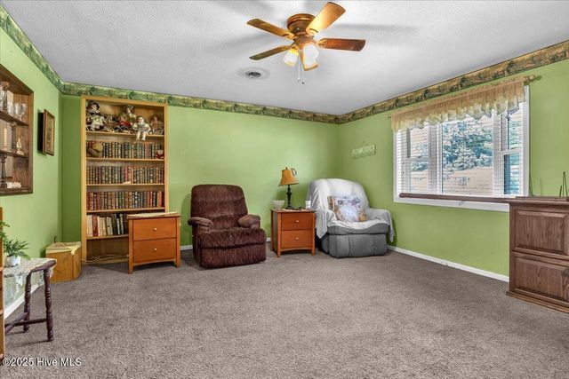 203 Devon Court, Jacksonville, NC 28546
